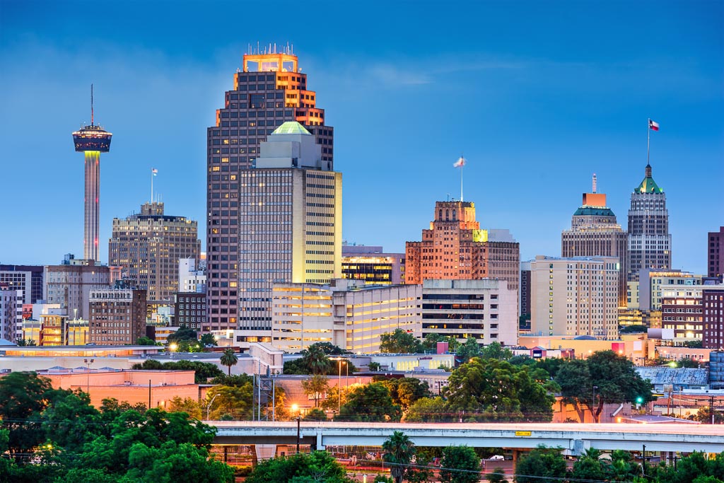 San Antonio, Texas, USA skyline.